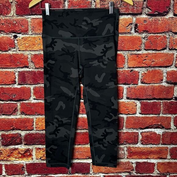 Zyia leggings size 4 - Picture 2 of 5